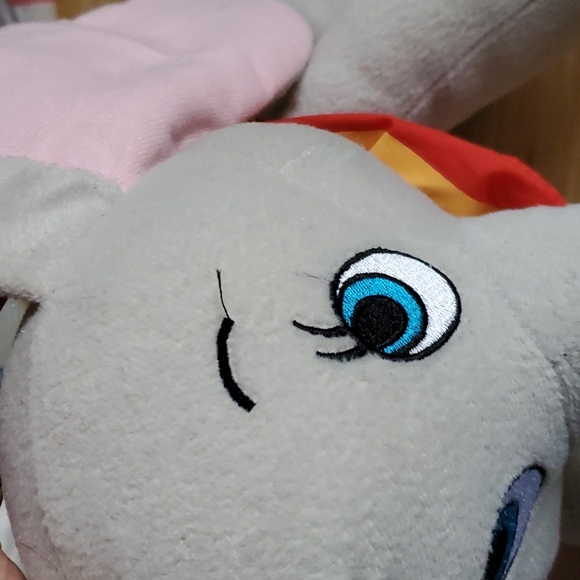 Disney Dumbo stuffed elephant 14' - Picture 9 of 9